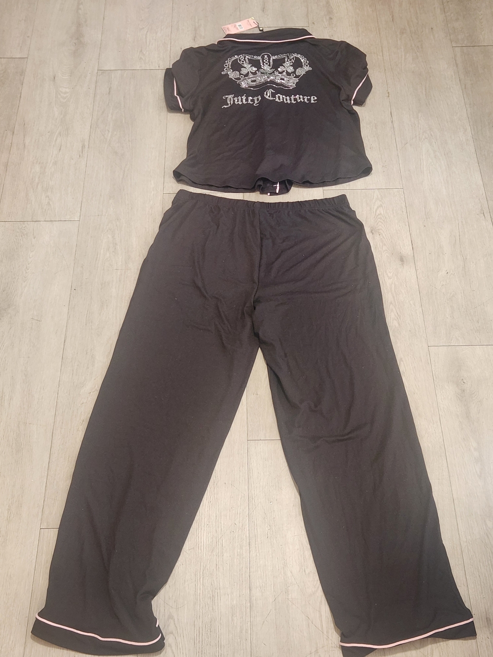 NWT Juicy Couture Black & Pink Rhinestone Crown Pajama Set M - Picture 2 of 9